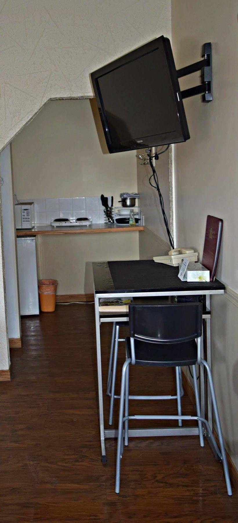 Centre Suite Inns Motel Bonnyville Экстерьер фото